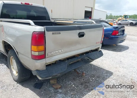 2003 GMC Sierra 1500 Sle из США, поврежденный, VIN 2GTEC19V031235718